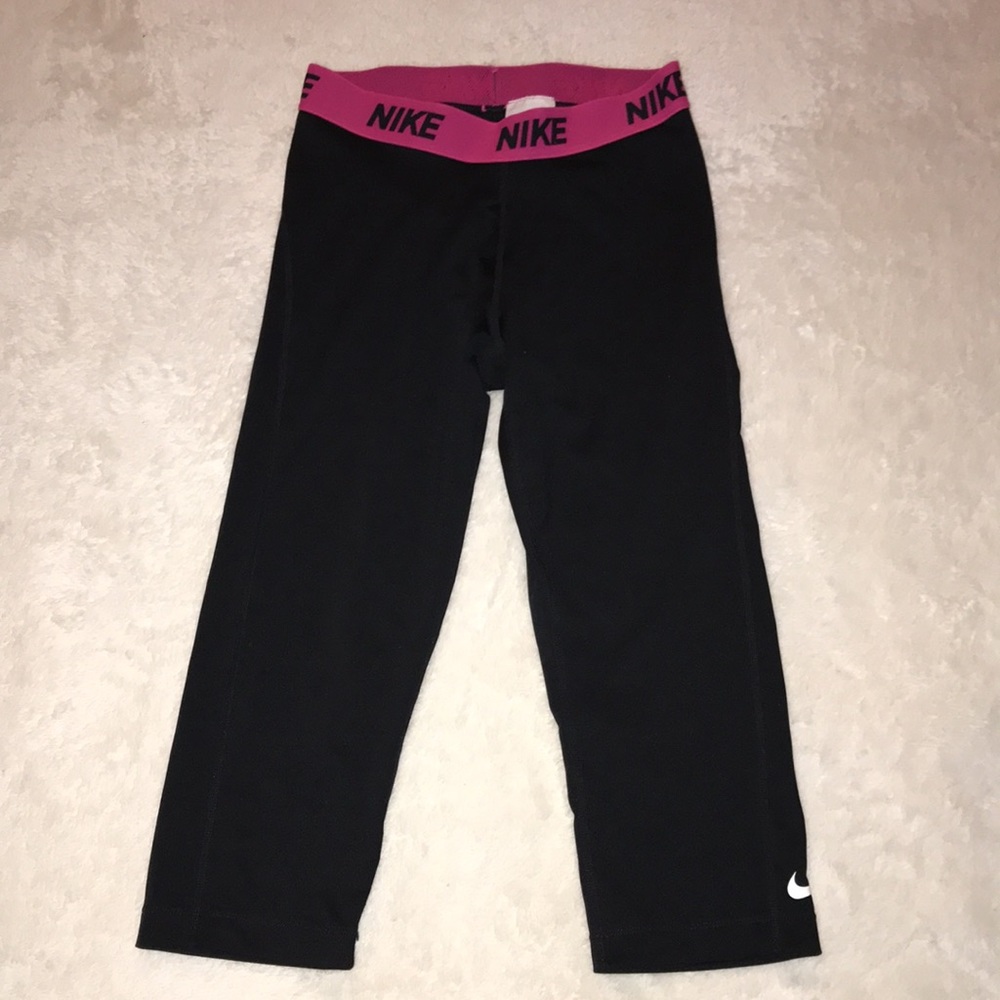 Nike Crop Leggings